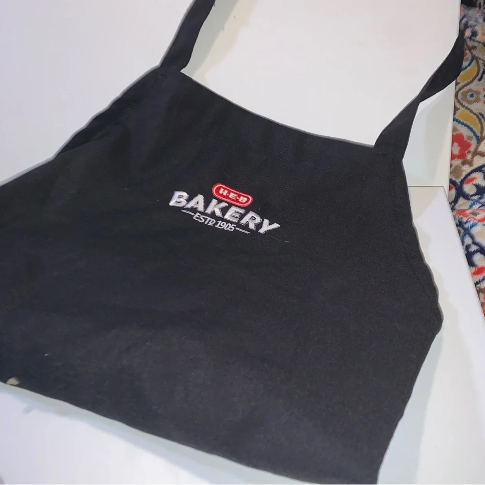 H-E-B Grocery - Employee Exclusive Embroidered Bakery Apron Black; Great Cond